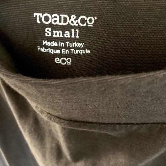 Toad & Company dark brown skirt, size small, worn only once - Picture 2 of 4